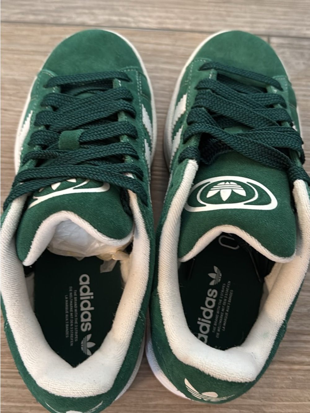 NWT AFIDAS ORIGINALS CAMPUS OOS 5Y